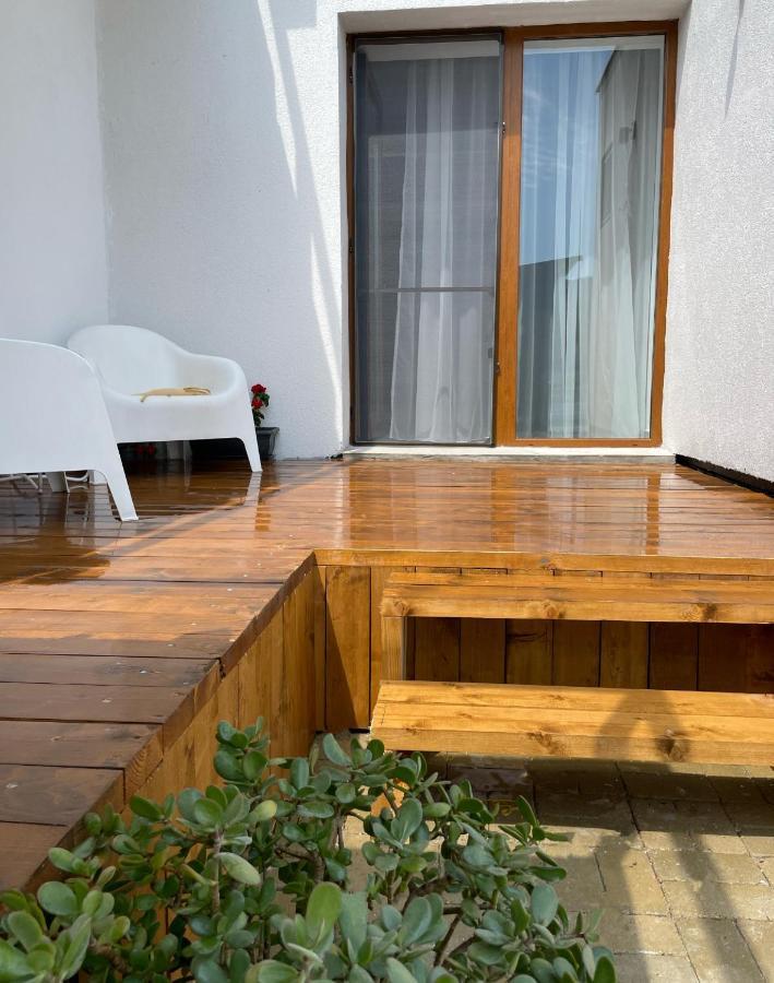 Casa Nube Hotel Orsova Bagian luar foto