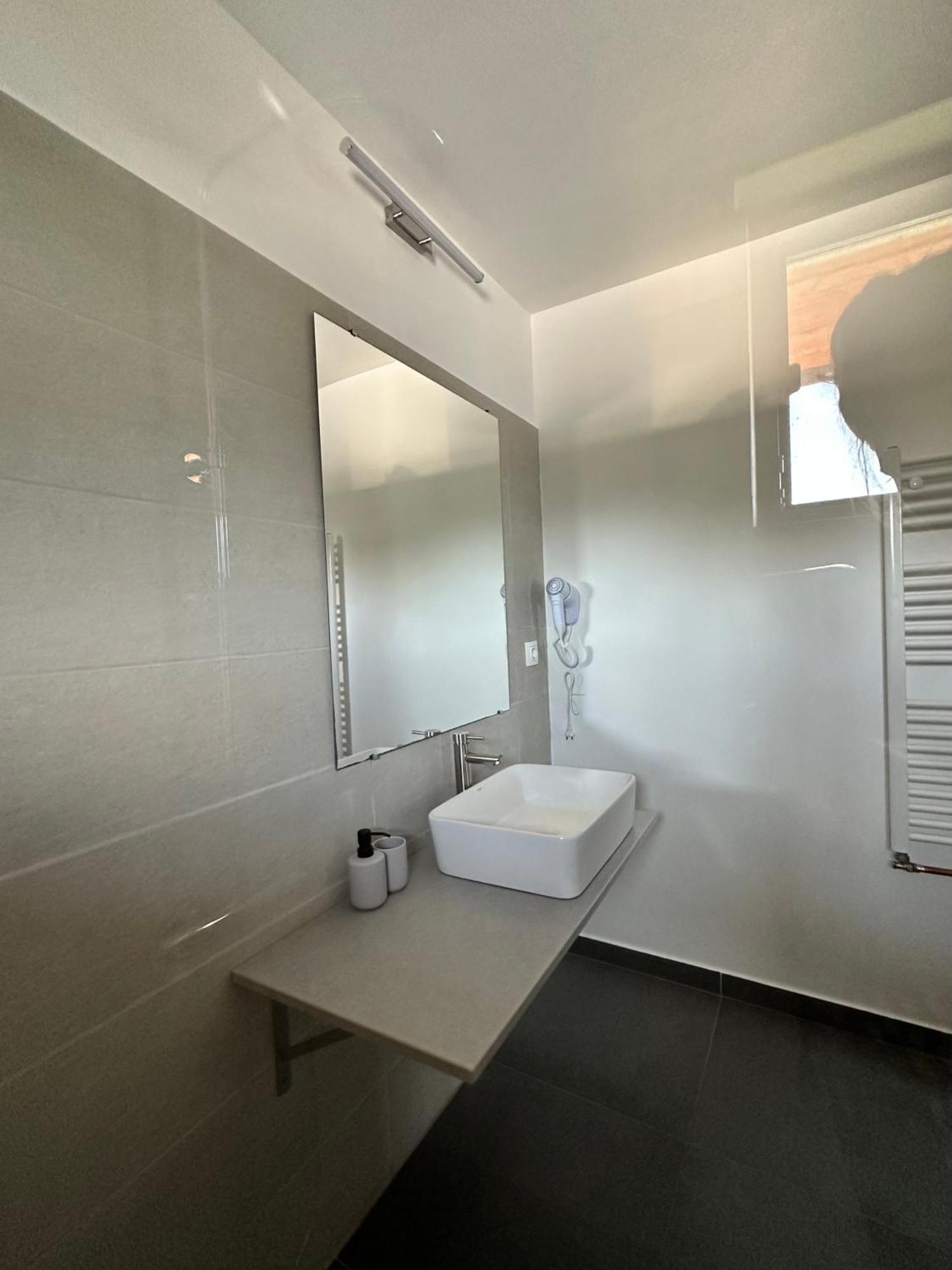 Casa Nube Hotel Orsova Bagian luar foto